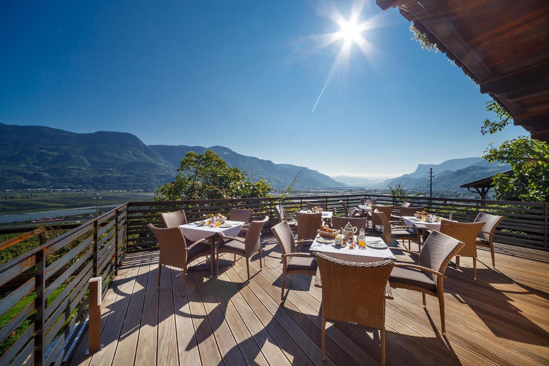 Biedermannhof Hotel Cermes Exterior photo